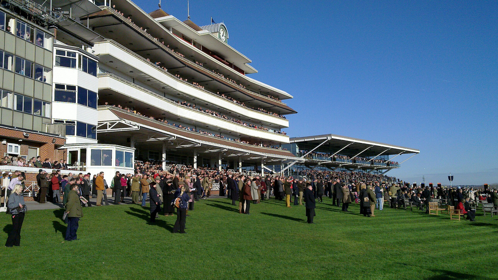 Why You Should Be Playing StableDuel’s At The Races Contests at Newbury